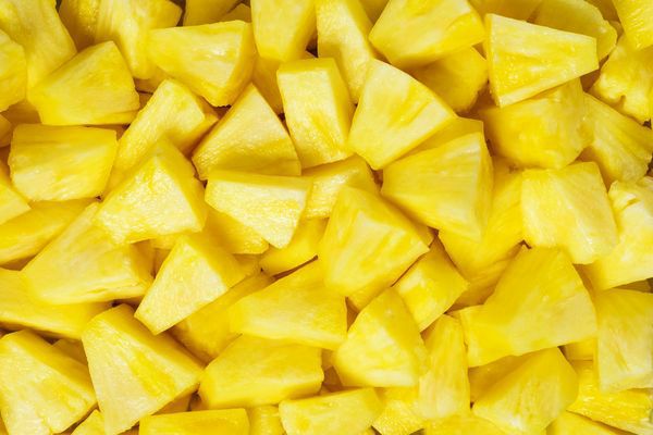 Ananas Würfel trocken  2,5 kg Schale  Deutschland