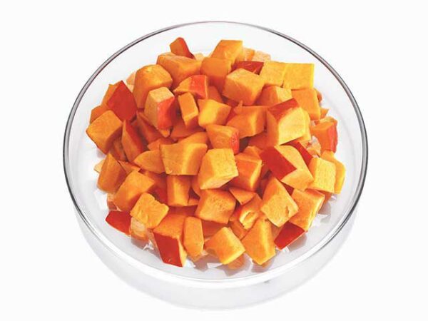 Hokkaido Kürbis Würfel ungeschält 1 kg Beutel (15x15mm)  Deutschland